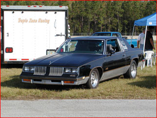 Olds in the paddock at Gainesville