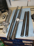 Modifying the front forks, springs & damping rods